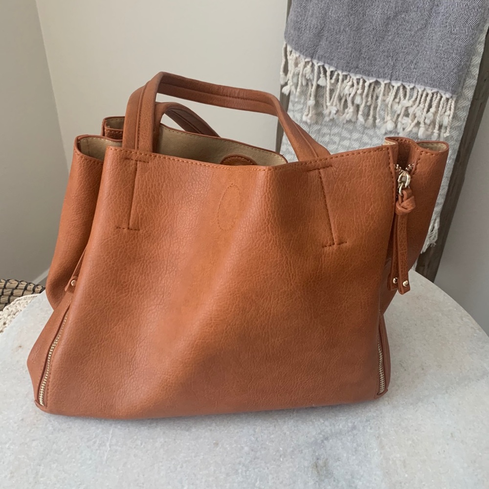 Brown tote bag
